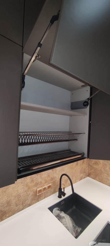 Сучасна кухня, під профіль GOLA з LED - на замовлення