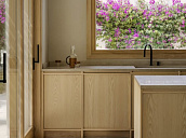 Как обыграть окно на кухне: современные примеры и советы | Кухни