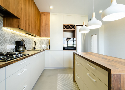 Біла кухня з островом | Кухня | Осадченко Юлія