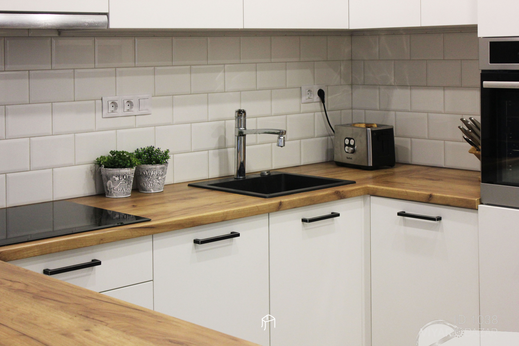 White Wood Kitchen