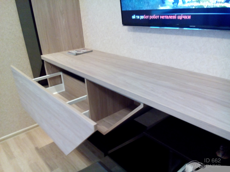 Консольная композиция TV в гостиную.