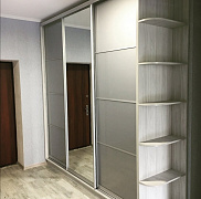Шкаф