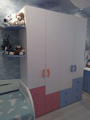 детская комната и шкафы