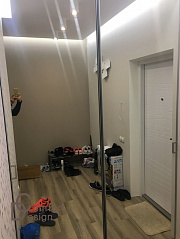 Встроенный шкаф купе с раздвижной системой Raumplus slim.