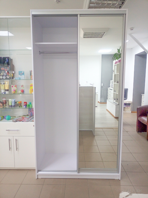 Шкаф купе в салон красоты — Viyar Bazar ⏩ Сервіс меблевиків та ...