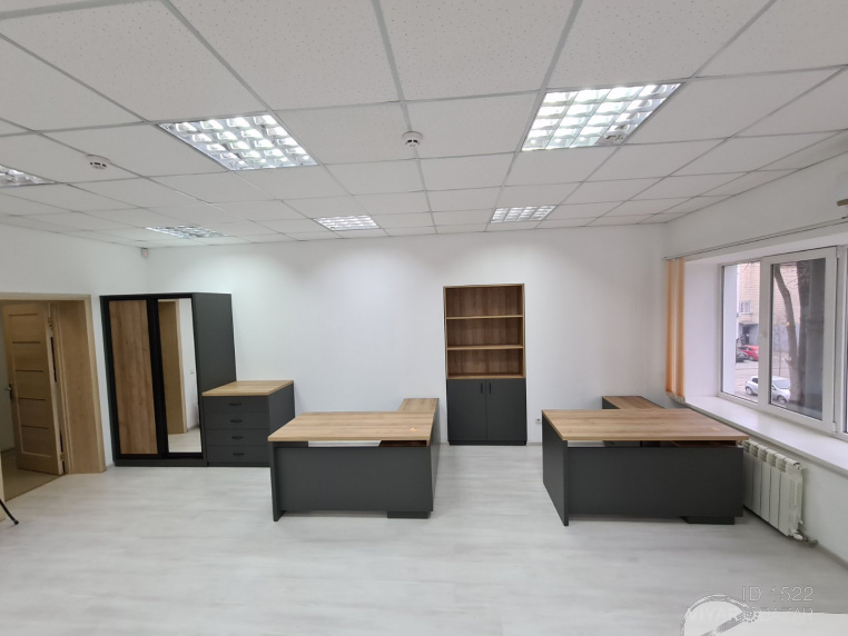 Проект офісних меблів - на замовлення